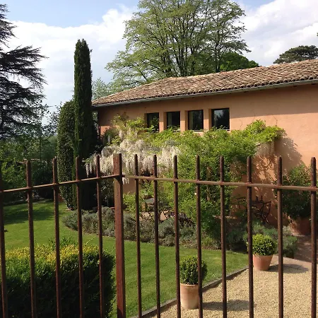 Bed & Breakfast La Garenne 3*